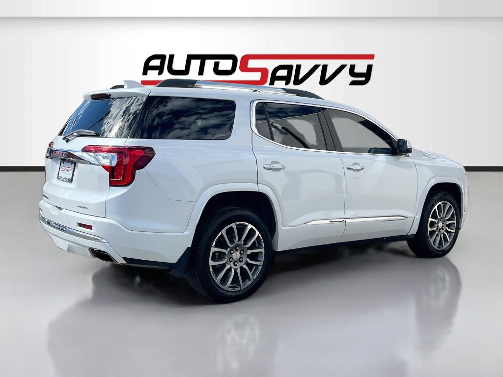 Used 2023 GMC Acadia Denali AWD/4WD image 7