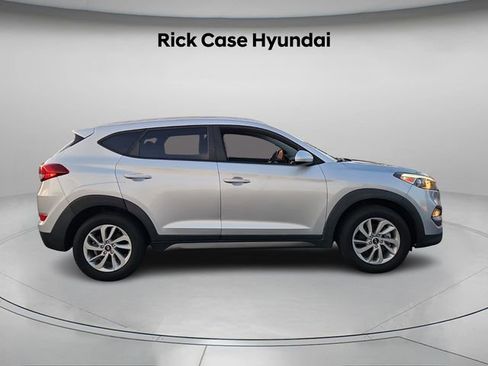 Used 2016 Hyundai Tucson SE w/ Option Group 02 image 4