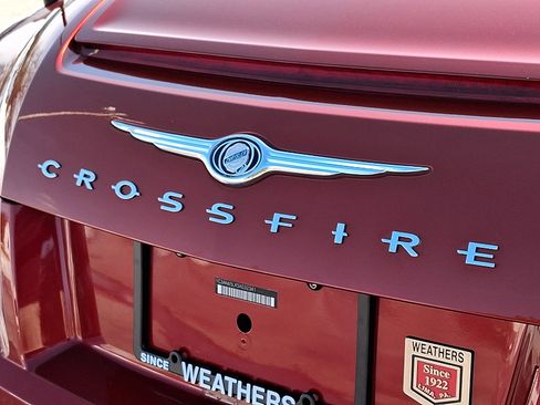 Used 2005 Chrysler Crossfire Limited image 32