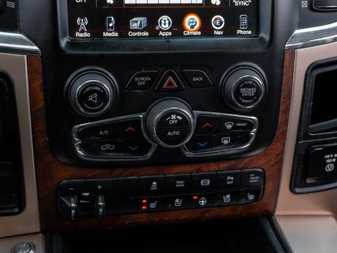 Used 2015 RAM 3500 Laramie Longhorn AWD/4WD image 28