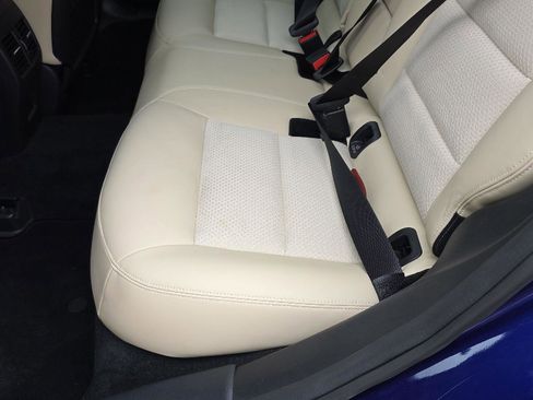 Used 2019 INFINITI QX30 w/ Navigation Package image 31