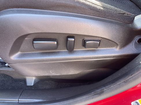 Used 2015 Chevrolet Equinox LT w/ Driver Convenience Package image 14