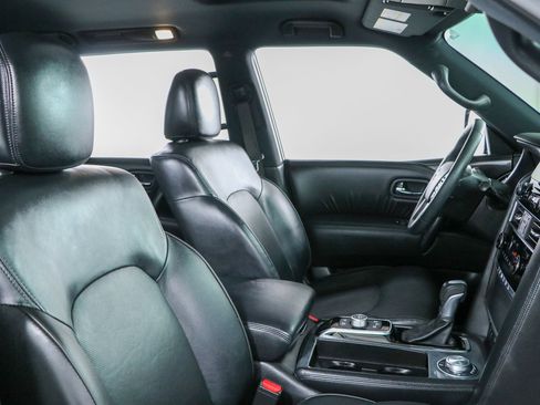 Used 2023 Nissan Armada SL w/ Midnight Edition Package AWD/4WD image 29