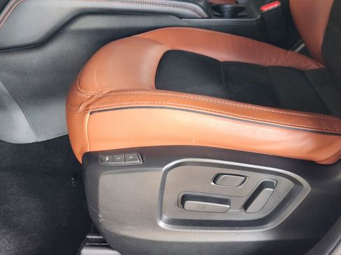 Certified 2025 MAZDA CX-5 Carbon Edition image 23