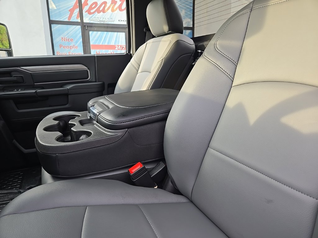 New 2026 RAM 5500 Tradesman w/ Chrome Appearance Group AWD/4WD image 49