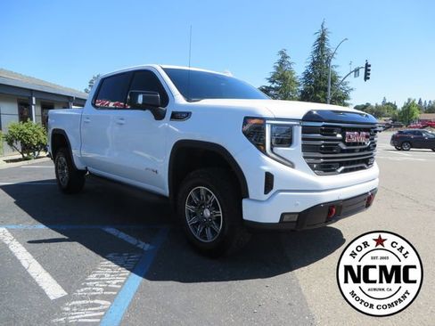 Used 2026 GMC Sierra 1500 AT4 AWD/4WD image 7