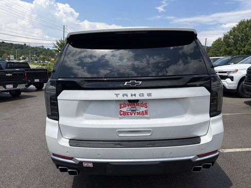 Used 2025 Chevrolet Tahoe High Country AWD/4WD image 4