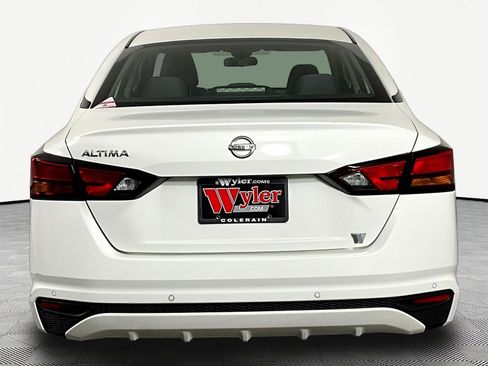 Used 2022 Nissan Altima 2.5 S w/ Driver Assist Package FWD image 5