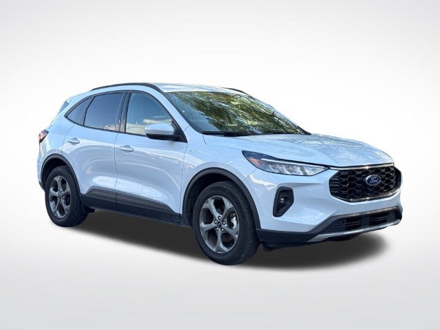 Used 2025 Ford Escape ST-Line Select AWD/4WD image 9