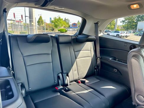 Used 2022 Honda Pilot Elite image 17