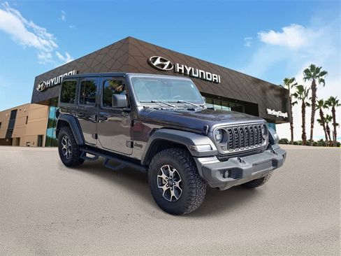 Used 2024 Jeep Wrangler Sport S image 4