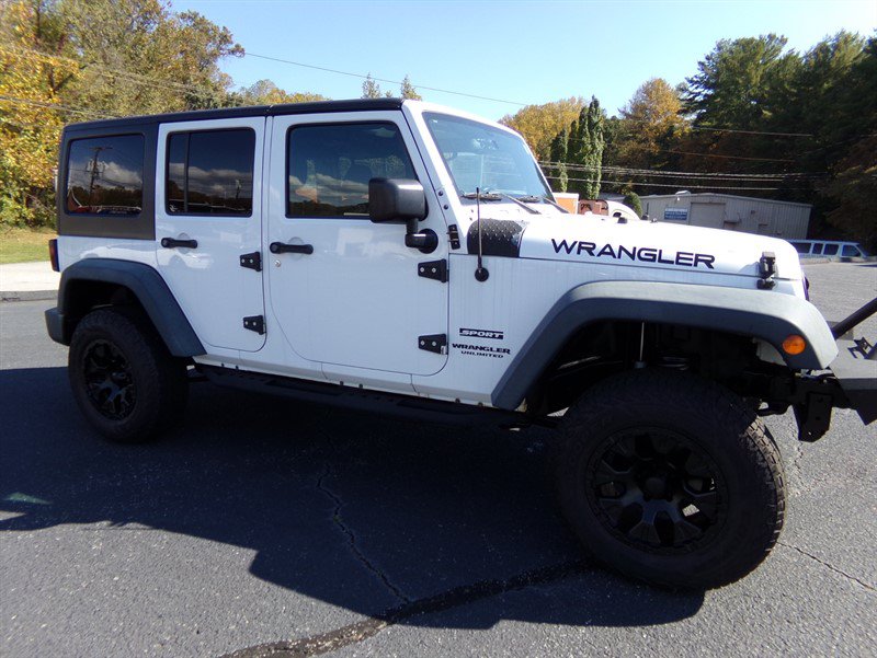 Used 2016 Jeep Wrangler Unlimited Sport w/ Quick Order Package 24S AWD/4WD image 5