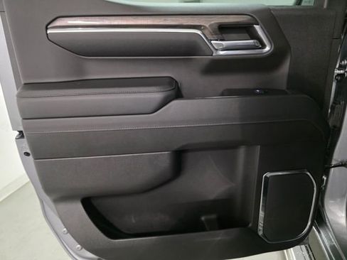 Certified 2024 Chevrolet Silverado 1500 LTZ image 25