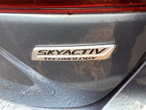 Used 2014 MAZDA MAZDA3 i Grand Touring image 31