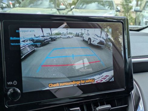 Used 2026 Toyota Corolla Cross LE image 23