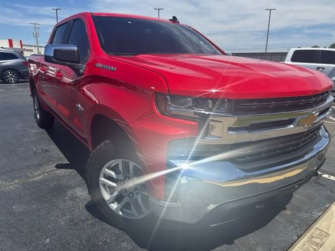 Used 2019 Chevrolet Silverado 1500 LT w/ Texas Edition AWD/4WD image 3