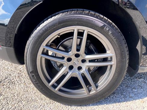 Used 2020 Porsche Macan image 29