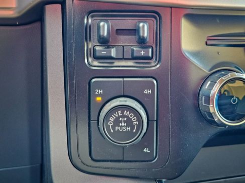 Used 2022 Ford F150 XLT w/ Equipment Group 302A High image 27