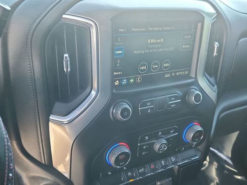 Used 2022 Chevrolet Silverado 1500 RST image 24