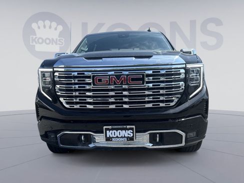 New 2026 GMC Sierra 1500 Denali w/ Denali Reserve Package AWD/4WD image 8