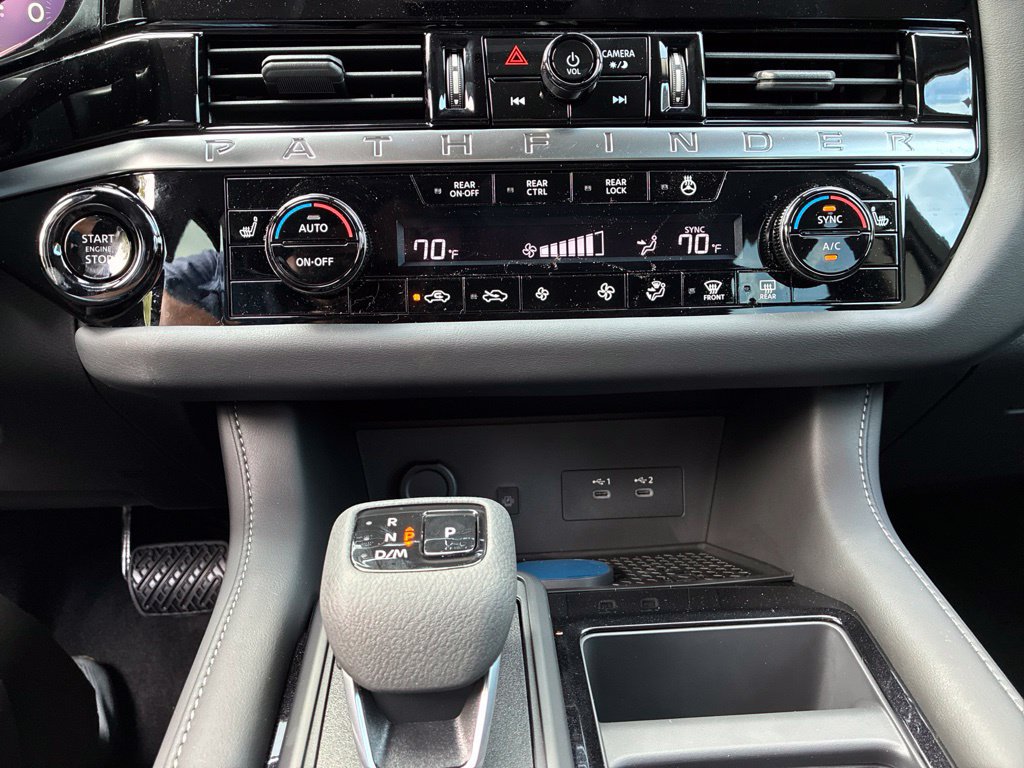 New 2026 Nissan Pathfinder SL AWD/4WD image 21