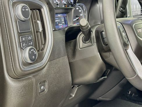 Used 2021 GMC Sierra 1500 Elevation RWD image 10
