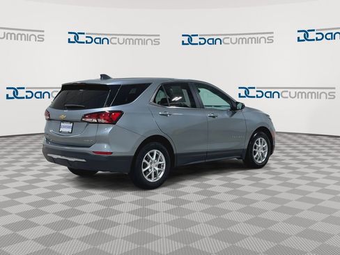 Used 2024 Chevrolet Equinox LT AWD/4WD image 8