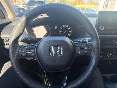 Used 2023 Honda HR-V LX image 20