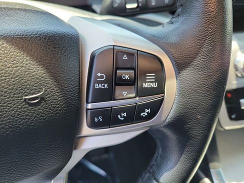 Certified 2023 Ford Explorer XLT w/ Equipment Group 202A RWD image 6