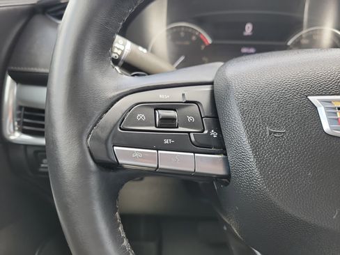 Used 2020 Cadillac XT4 Premium Luxury w/ Driver Awareness Package FWD image 27