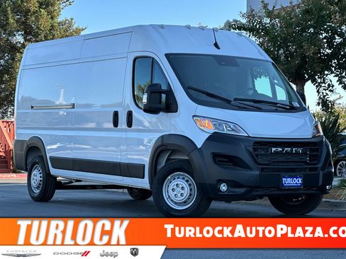New 2025 RAM ProMaster 2500 w/ Convenience Group image 1