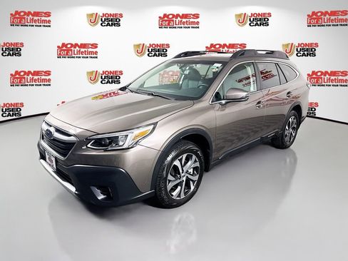 Certified 2022 Subaru Outback Limited w/ Popular Package #2 image 16