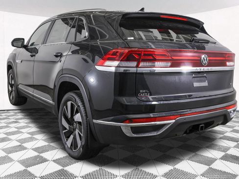 New 2026 Volkswagen Atlas Cross Sport SEL AWD/4WD image 15