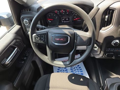 Certified 2025 GMC Sierra 3500 Pro w/ 1SA Pro Safety Plus Package AWD/4WD image 18