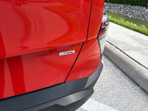 Used 2024 Hyundai Kona SEL AWD/4WD image 32