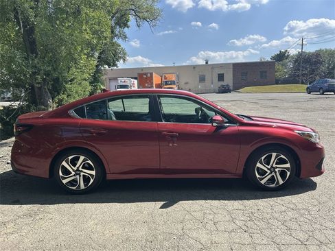 Used 2020 Subaru Legacy Limited image 9