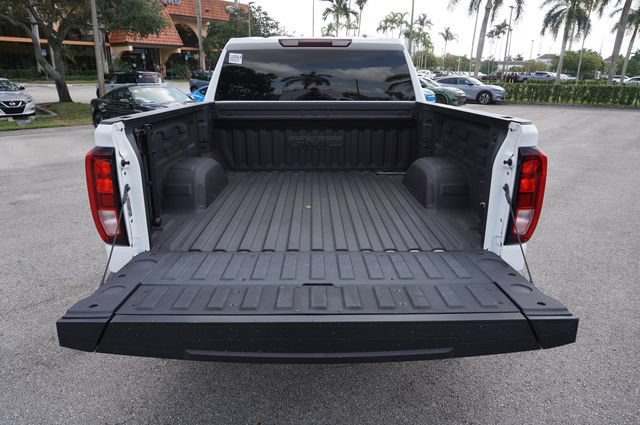 Used 2025 GMC Sierra 1500 Elevation w/ LPO, Elevation Black Package AWD/4WD image 12