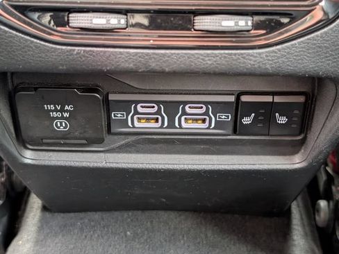 Used 2024 Jeep Grand Cherokee Limited 4xe AWD/4WD image 31
