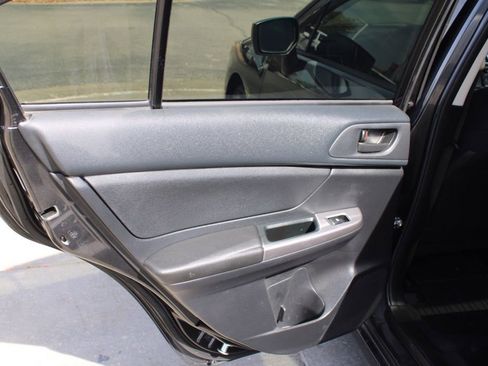 Used 2016 Subaru Impreza 2.0i image 21