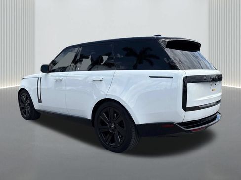 Used 2023 Land Rover Range Rover SE AWD/4WD image 7