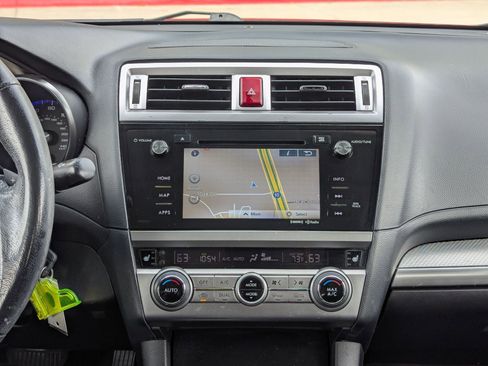 Used 2016 Subaru Legacy 2.5i Premium image 18