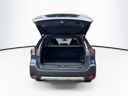 Certified 2025 Subaru Outback Limited AWD/4WD image 30