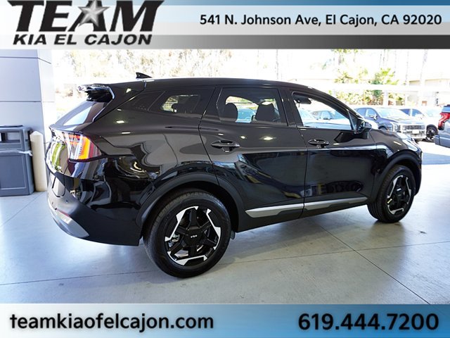 Certified 2026 Kia Sportage S AWD/4WD image 9
