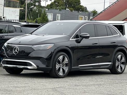 Used 2023 Mercedes-Benz EQE 350+ SUV w/ Exclusive Trim Package image 8