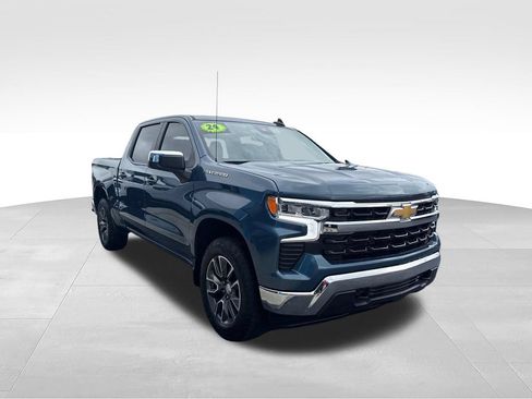 Used 2024 Chevrolet Silverado 1500 LT AWD/4WD image 18