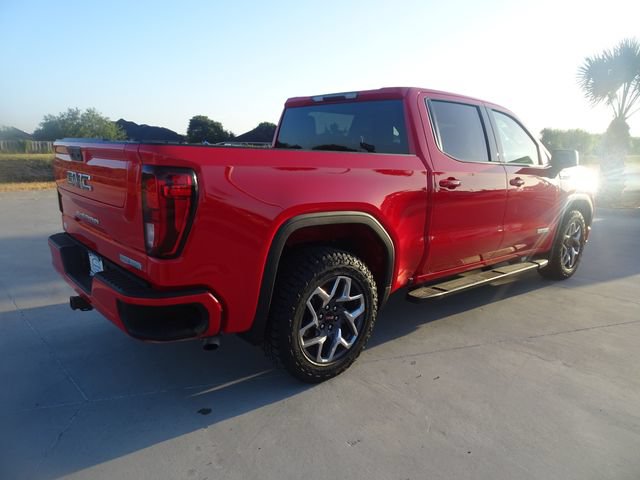 Used 2025 GMC Sierra 1500 Elevation w/ LPO, Elevation Black Package RWD image 4