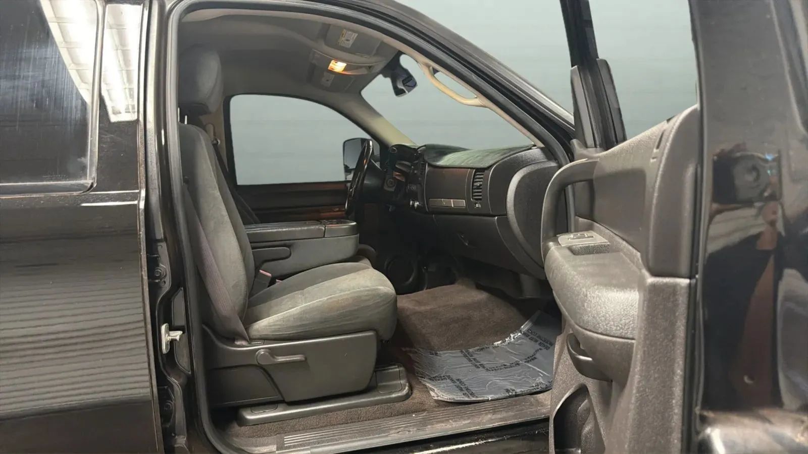 Used 2008 Chevrolet Silverado 1500 LT w/ All Star Edition AWD/4WD image 19