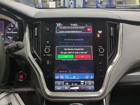 Certified 2025 Subaru Outback Premium image 11