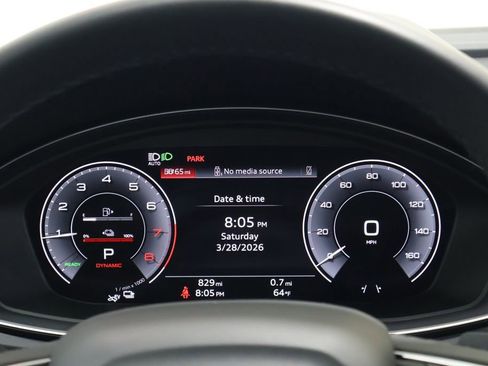 Used 2024 Audi Q5 e Premium Plus w/ Premium Plus Package image 18