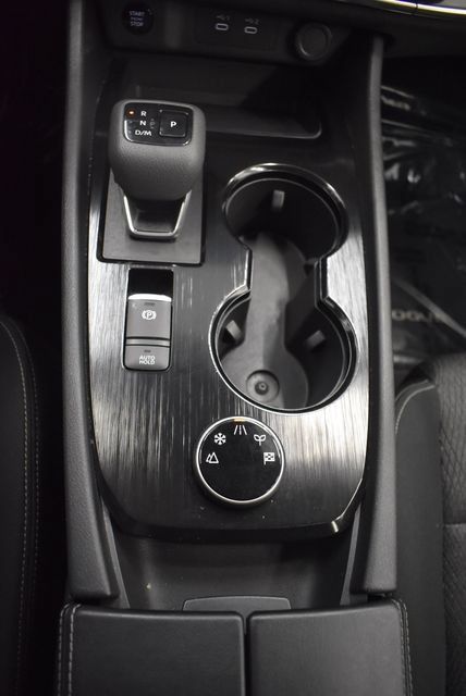 Used 2025 Nissan Rogue SV AWD/4WD image 28